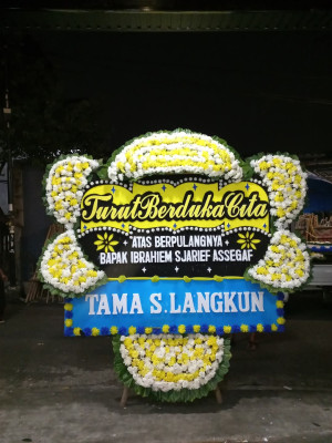 Papan Bunga Duka di Kebon Bawang