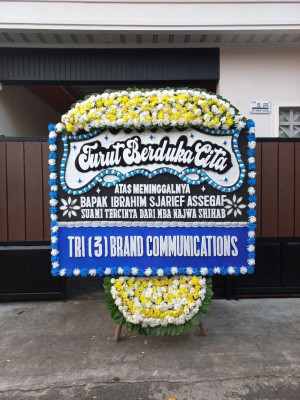 Papan Bunga Duka di Kebon Bawang
